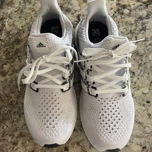 Ultraboost Adidas sneakers 7/12